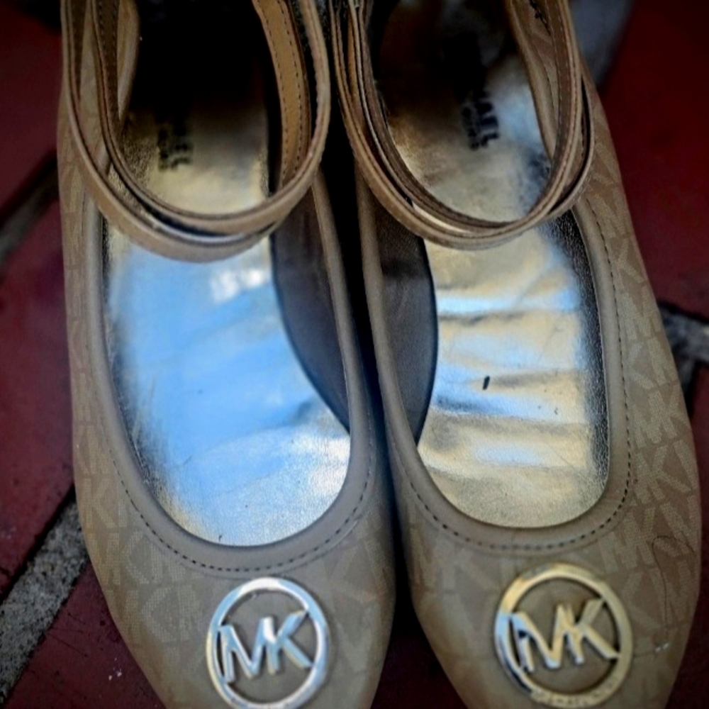 Girls Micheal Kors Shoes